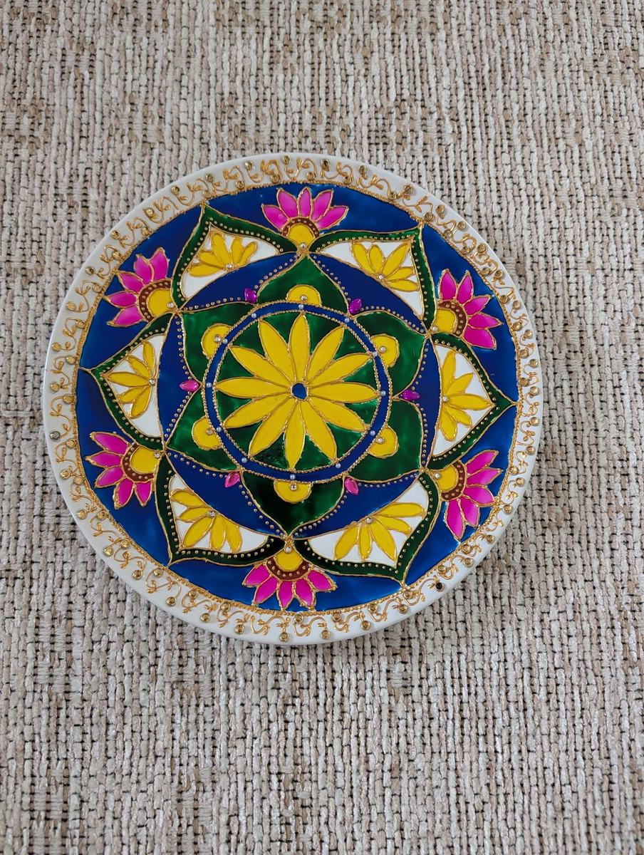 Meenakari and Mirror Mosaic: workshop photo 2